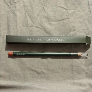 Unearthly Cosmetics Lip Pencil in Fiery